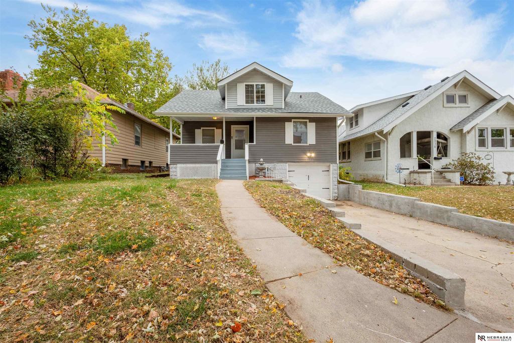 2932 Fontenelle Boulevard, Omaha, NE 68104