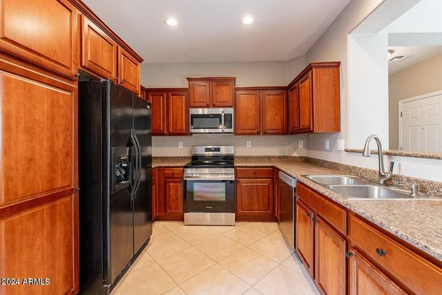 3653 W BRYCE Court, Anthem, AZ 85086