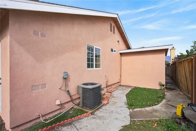 149 E 4th, San Bernardino, CA 92410