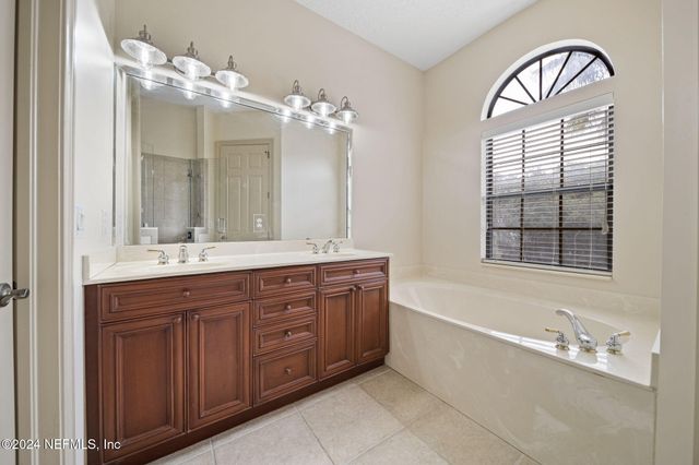 650 S LOOP Parkway, St. Augustine, FL 32095