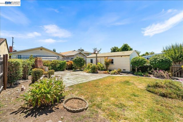 1462 155Th Ave, Ashland, CA 94578