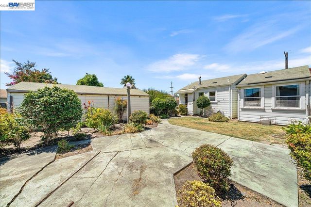 1462 155Th Ave, Ashland, CA 94578