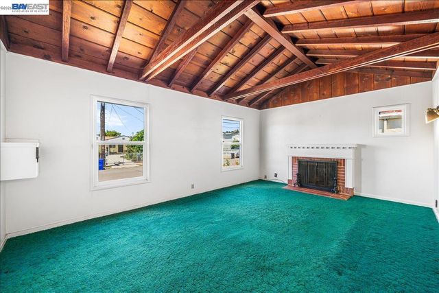 1462 155Th Ave, Ashland, CA 94578