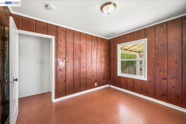 1462 155Th Ave, Ashland, CA 94578