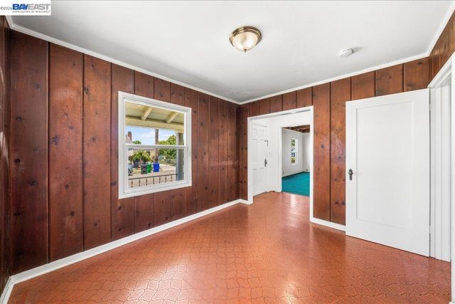 1462 155Th Ave, Ashland, CA 94578