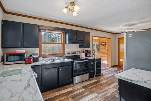 204 N 12th Street, Guthrie Center, IA 50115