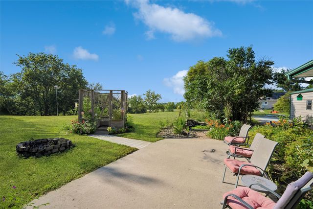 204 N 12th Street, Guthrie Center, IA 50115