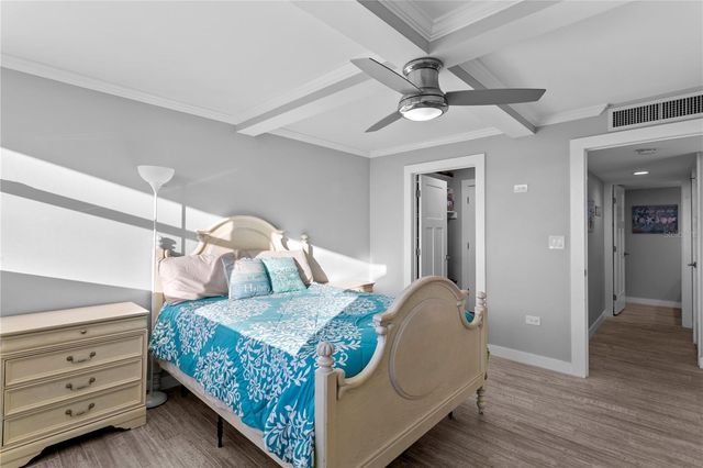 500 TREASURE ISLAND CAUSEWAY 704, Treasure Island, FL 33706