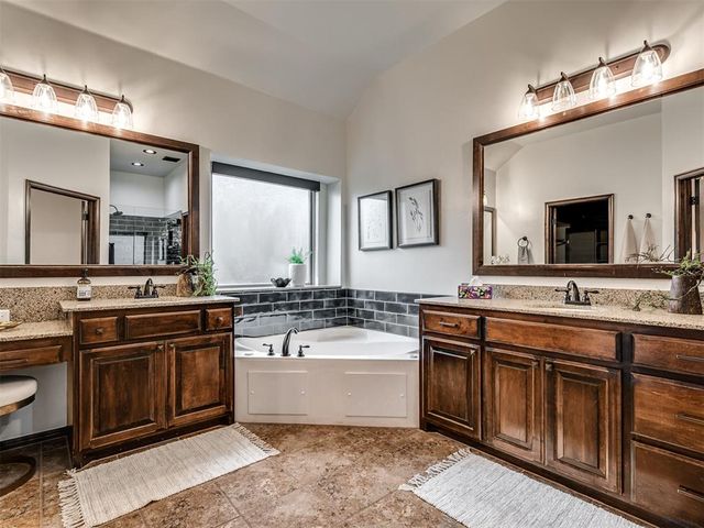 4302 Lorings Circle, Norman, OK 73072