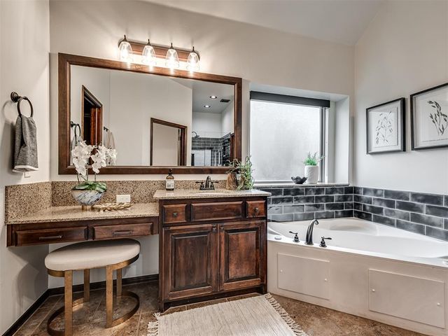 4302 Lorings Circle, Norman, OK 73072
