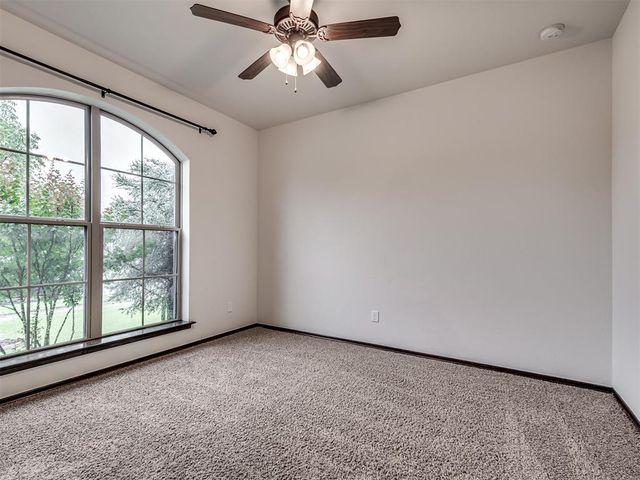 4302 Lorings Circle, Norman, OK 73072