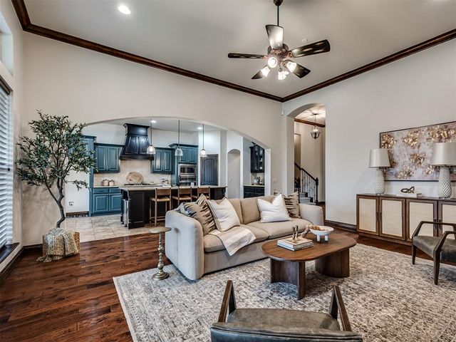 4302 Lorings Circle, Norman, OK 73072