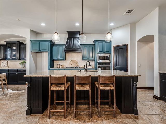 4302 Lorings Circle, Norman, OK 73072