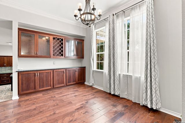 8730 Iliad, Universal City, TX 78148