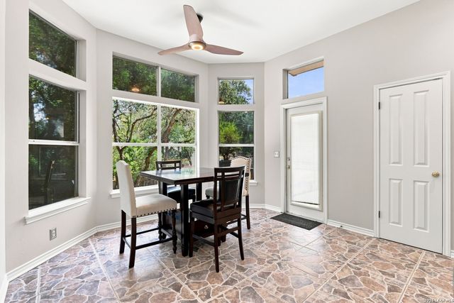 8730 Iliad, Universal City, TX 78148