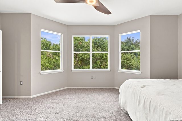8730 Iliad, Universal City, TX 78148