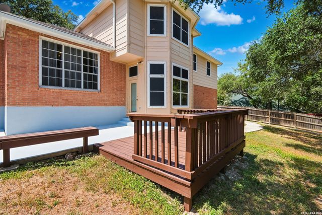 8730 Iliad, Universal City, TX 78148