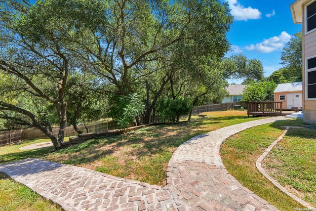 8730 Iliad, Universal City, TX 78148