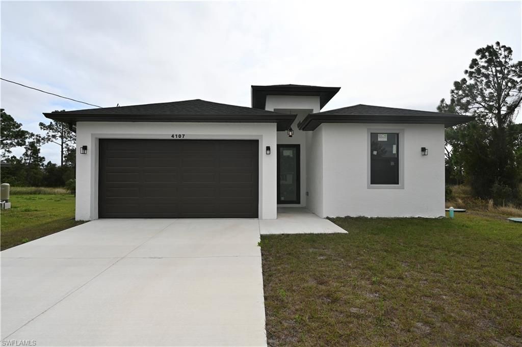 4107 13th ST SW, LEHIGH ACRES, FL 33976 — photo 2