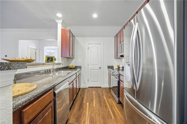 814 Great Marsh AVE, Chesapeake, VA 23320