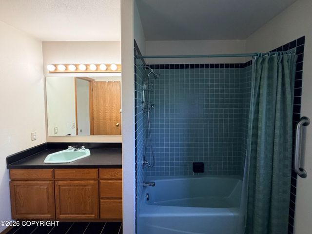 1012 W 20th Avenue, Anchorage, AK 99503