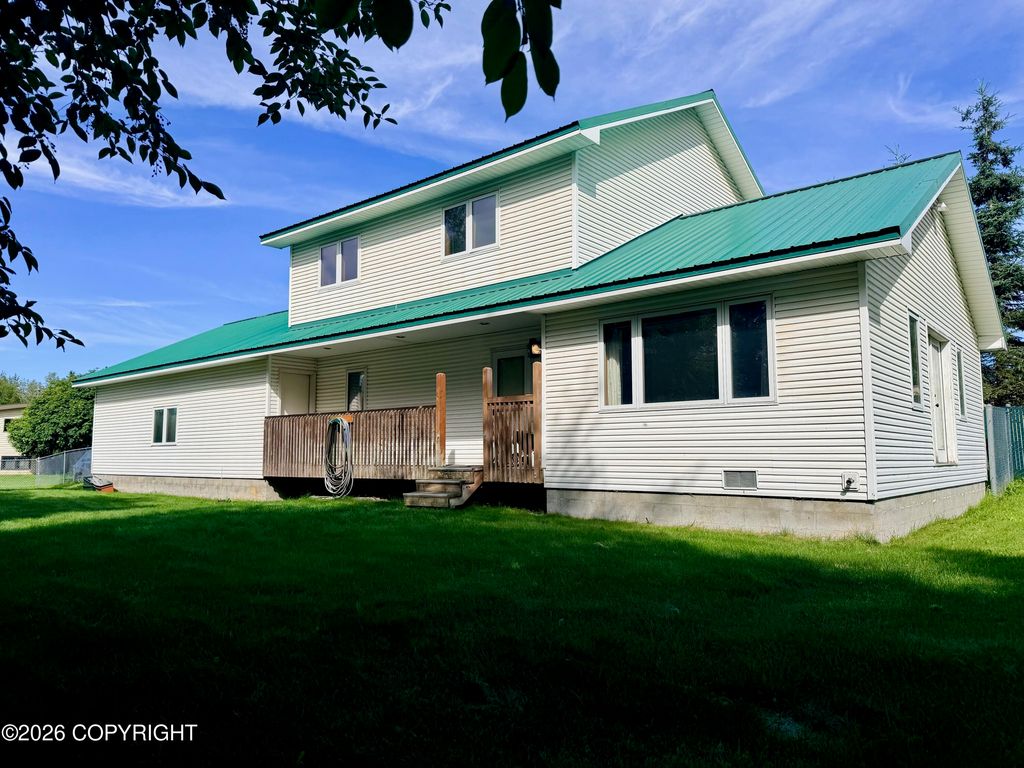 1012 W 20th Avenue, Anchorage, AK 99503