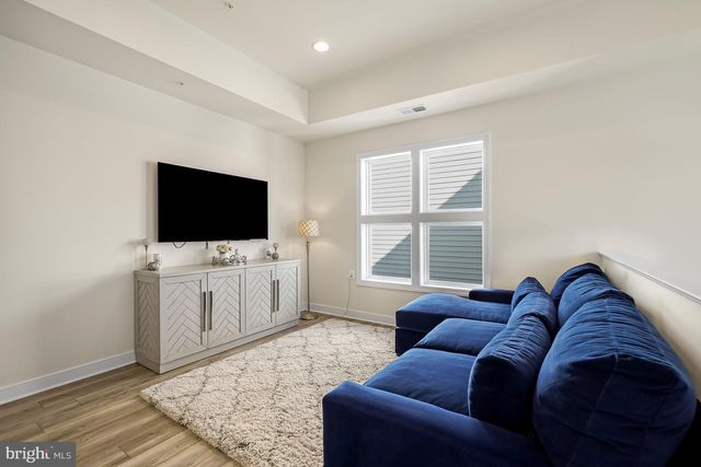 11063 EMERALD CROWN DR, Monrovia, MD 21770