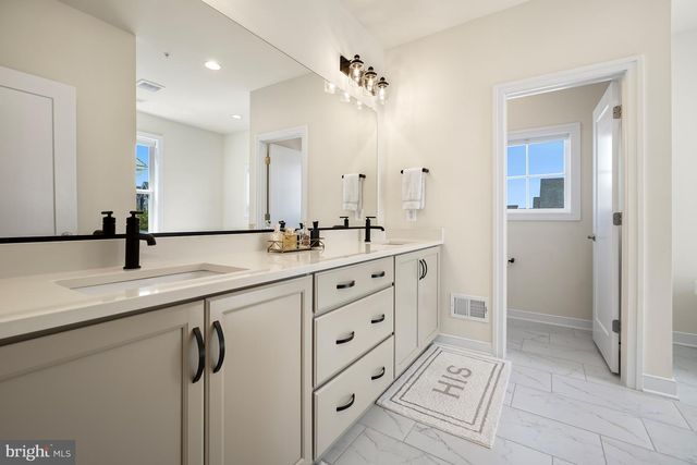 11063 EMERALD CROWN DR, Monrovia, MD 21770