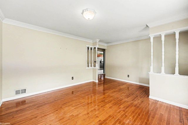 5233 Plymouth Street, Sterling Heights, MI 48310