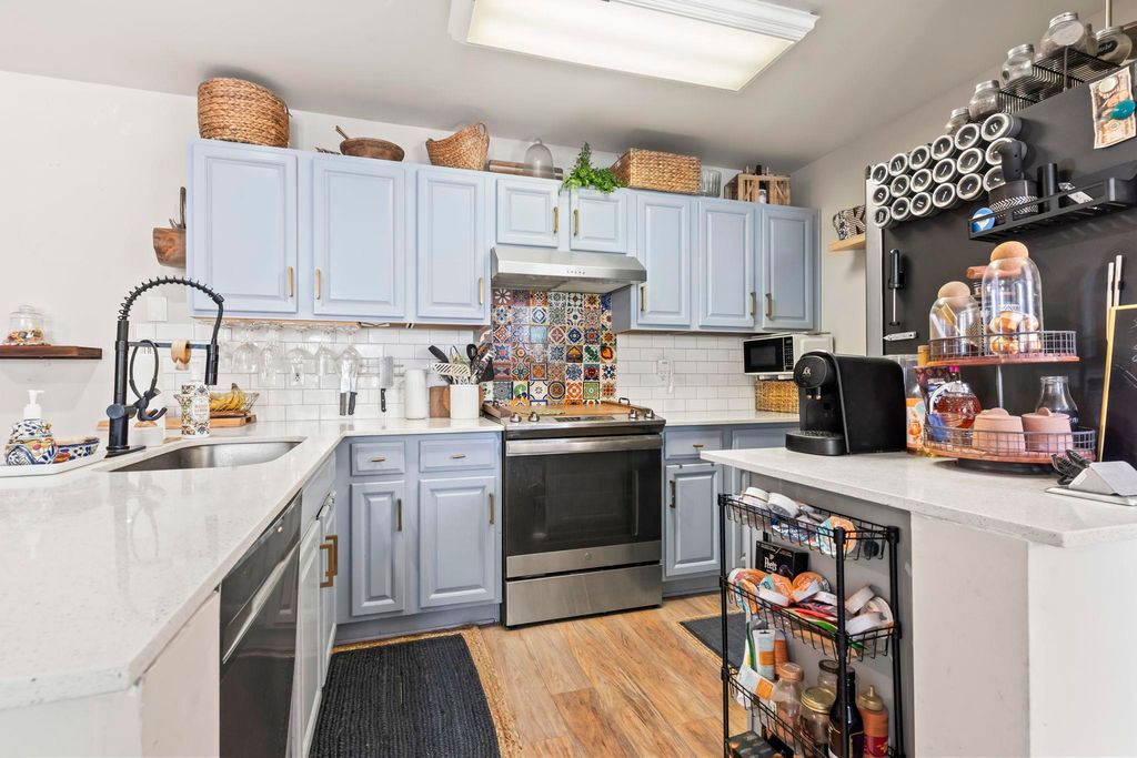 4448 Lady Banks Ln Unit 11E, Murrells Inlet, SC 29576 — photo 4