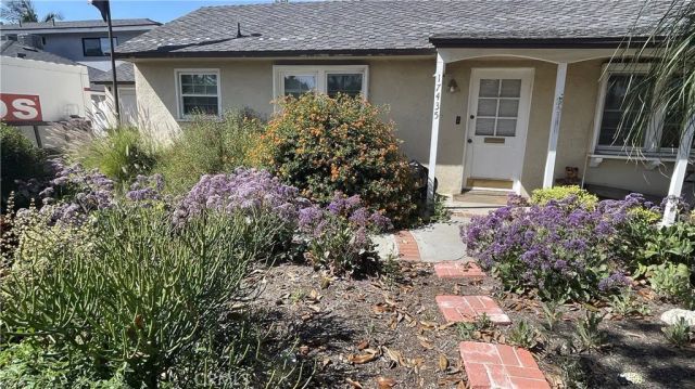 17435 Runnymede Street, Van Nuys, CA 91406