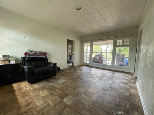 17435 Runnymede Street, Van Nuys, CA 91406