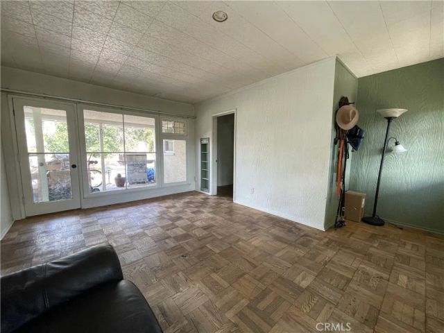 17435 Runnymede Street, Van Nuys, CA 91406