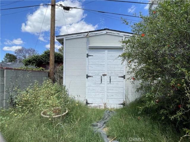 17435 Runnymede Street, Van Nuys, CA 91406