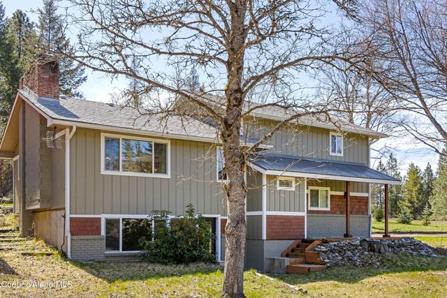 1169 Algoma Spur RD, Sagle, ID 83860