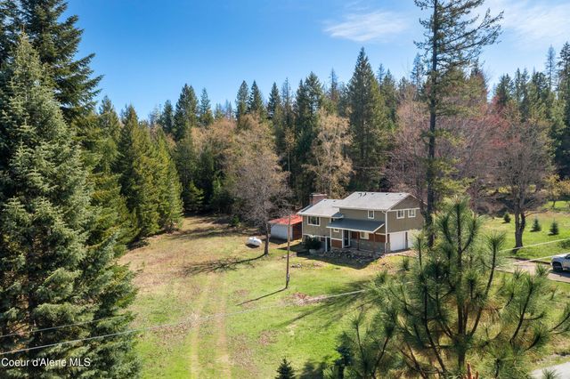 1169 Algoma Spur RD, Sagle, ID 83860