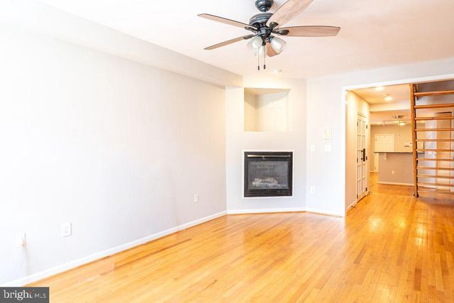 414 S WOLFE ST, Baltimore, MD 21231