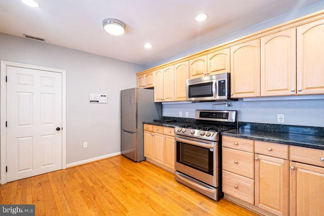 414 S WOLFE ST, Baltimore, MD 21231