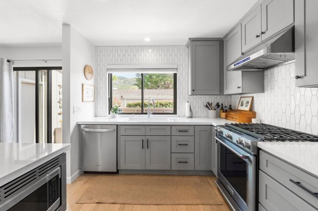 3850 Rio Road 42, Carmel, CA 93923