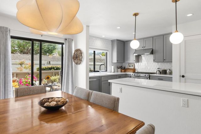 3850 Rio Road 42, Carmel, CA 93923