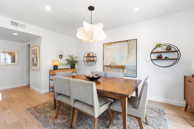 3850 Rio Road 42, Carmel, CA 93923