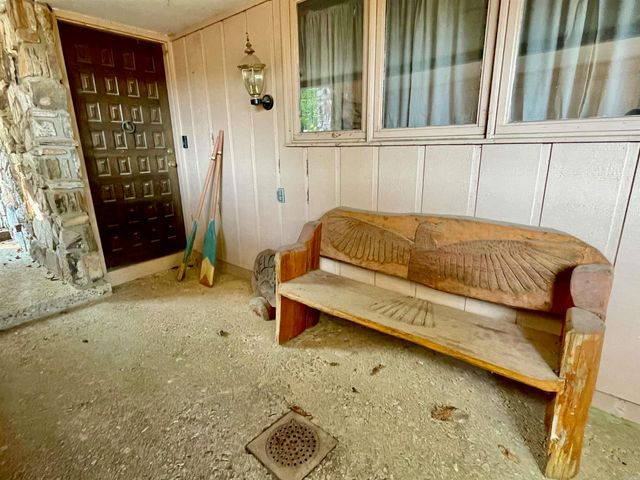 135 Iroquois Dr, Cherokee Village, AR 72529