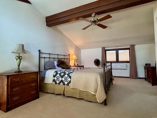 135 Iroquois Dr, Cherokee Village, AR 72529