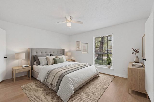 213 Gregory Drive, Desoto, TX 75115