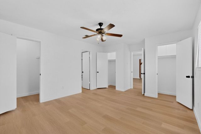 213 Gregory Drive, Desoto, TX 75115