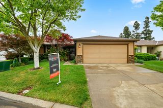 7523 Sunfaire Ln, Sacramento, CA 95828