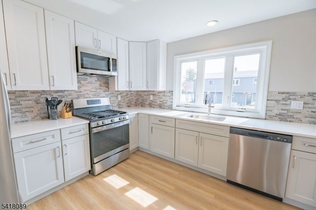 9 Montrose Rd, Franklin Twp., NJ 08873