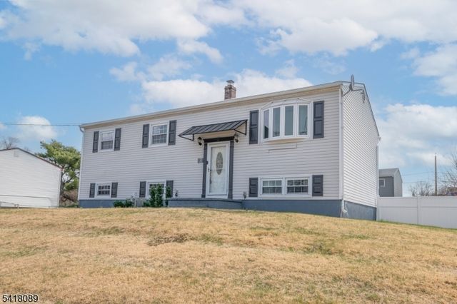 9 Montrose Rd, Franklin Twp., NJ 08873