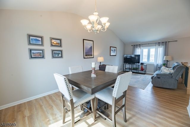 9 Montrose Rd, Franklin Twp., NJ 08873
