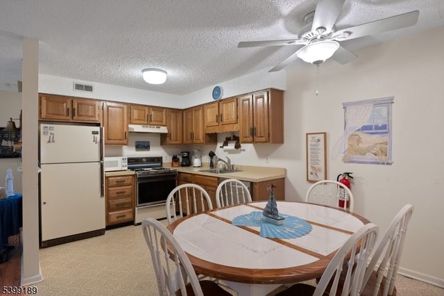 111 K St A2, Seaside Park Boro, NJ 08752